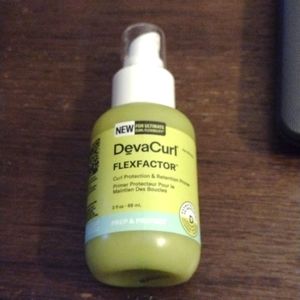 DevaCurl's FLEXFACTOR Curl Protection and Retention Primer
